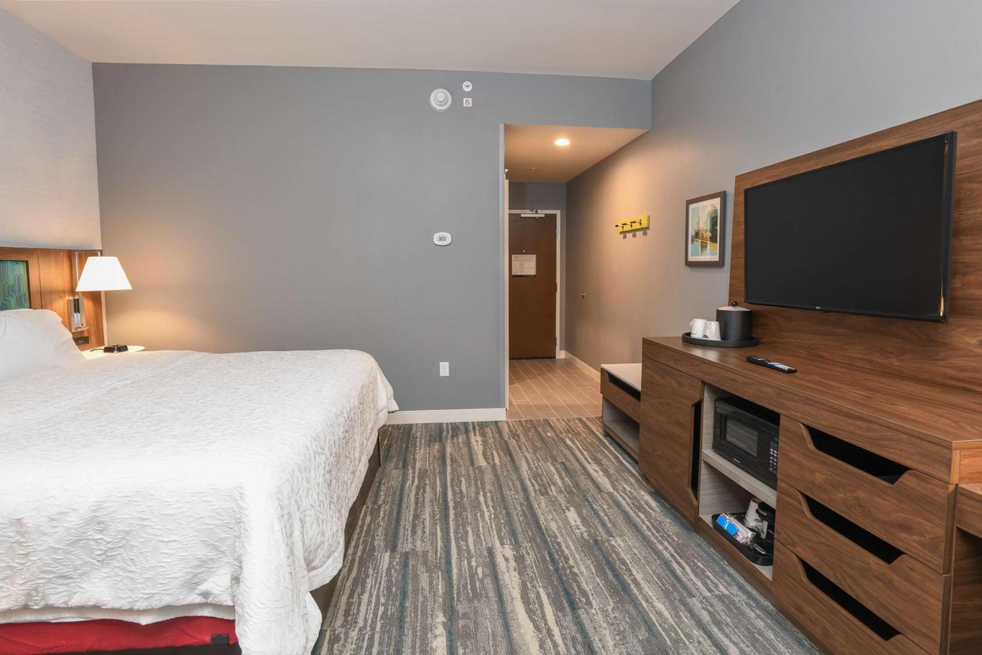 Hampton Inn & Suites Cincinnati Liberty Township Вест-Честер Екстер'єр фото