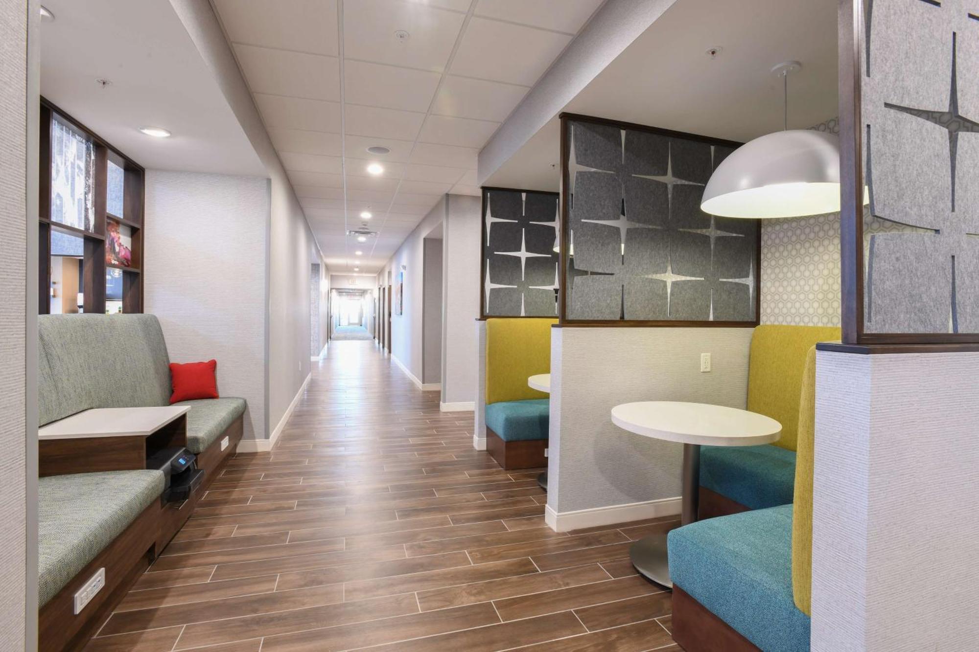 Hampton Inn & Suites Cincinnati Liberty Township Вест-Честер Екстер'єр фото