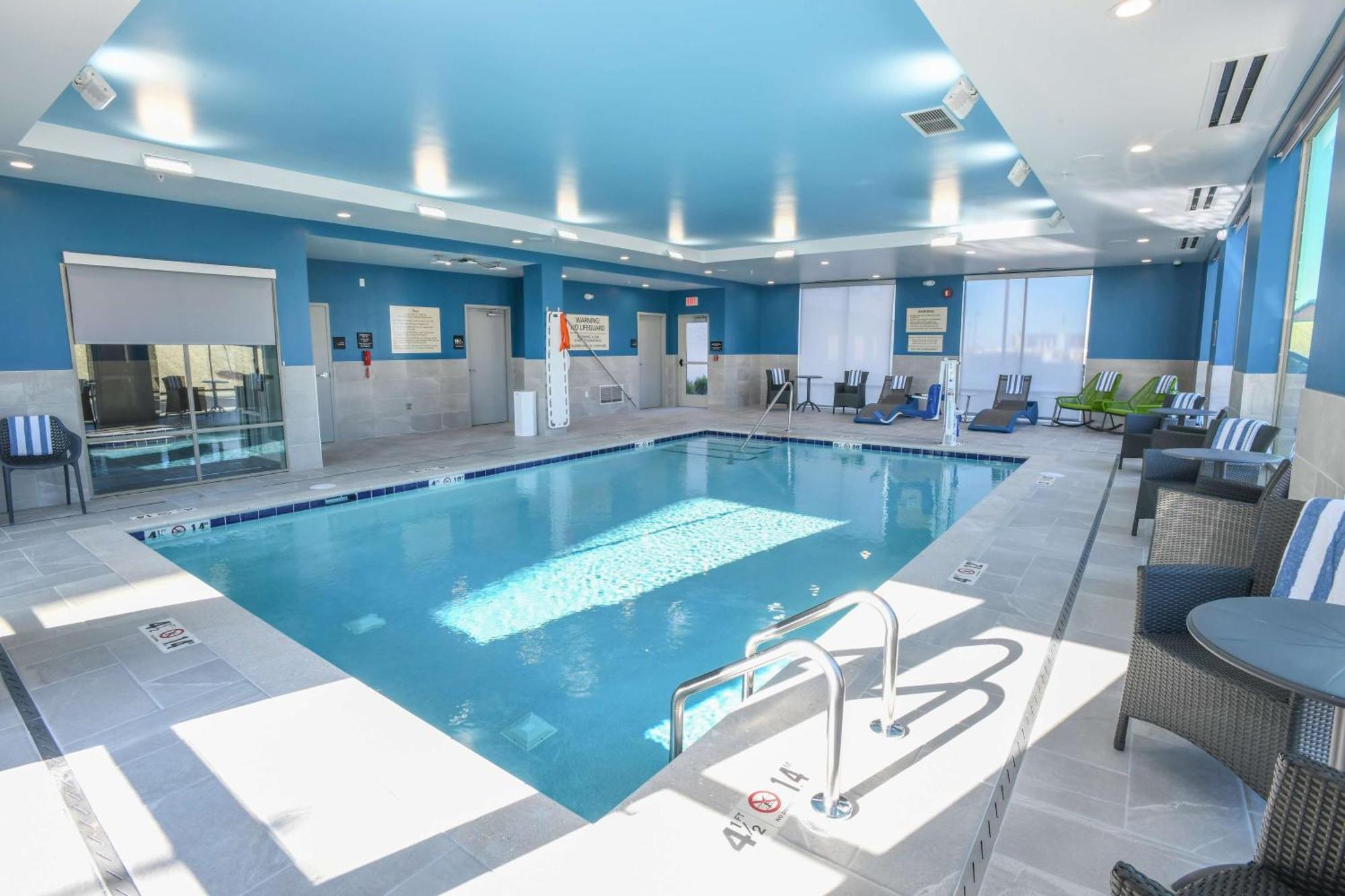 Hampton Inn & Suites Cincinnati Liberty Township Вест-Честер Екстер'єр фото
